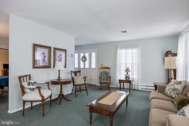 77 SHEFFIELD PL, Southampton, NJ 08088