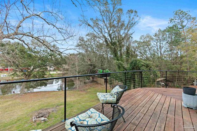 11424 High Springs Rd, Pensacola, FL 32534