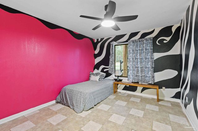 11424 High Springs Rd, Pensacola, FL 32534