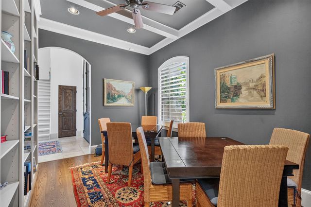 28560 Oaks On The Water, Montgomery, TX 77356