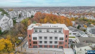 318 Dixon Avenue 302, Paterson, NJ 07501