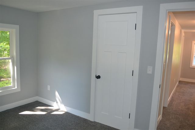 5581 E Main Street, Kalamazoo, MI 49048