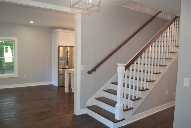 5581 E Main Street, Kalamazoo, MI 49048