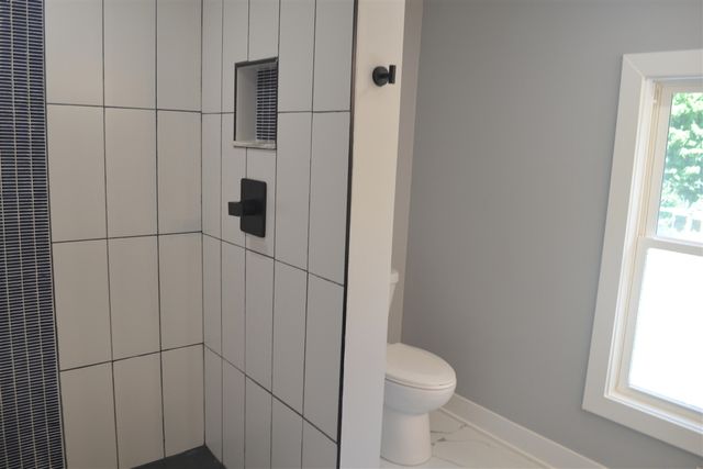 5581 E Main Street, Kalamazoo, MI 49048