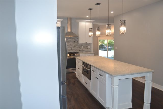 5581 E Main Street, Kalamazoo, MI 49048