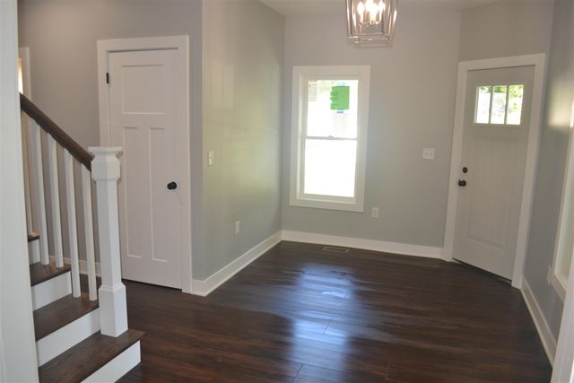 5581 E Main Street, Kalamazoo, MI 49048