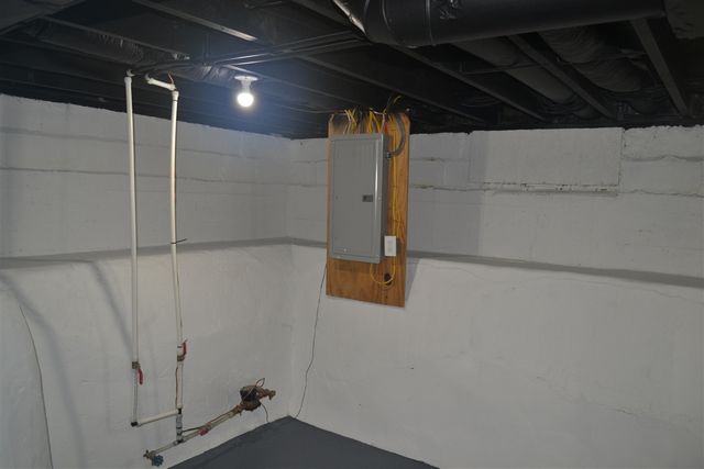 5581 E Main Street, Kalamazoo, MI 49048