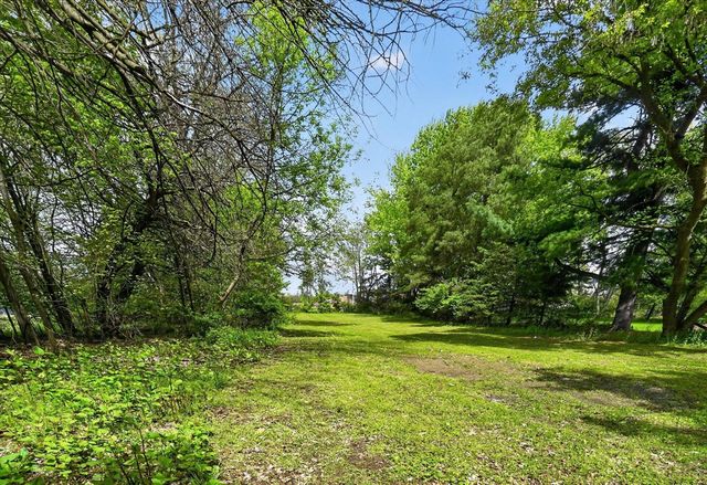 5581 E Main Street, Kalamazoo, MI 49048
