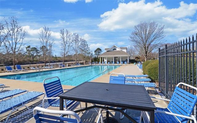 6332 Chestnut Hill Road, Flowery Branch, GA 30542