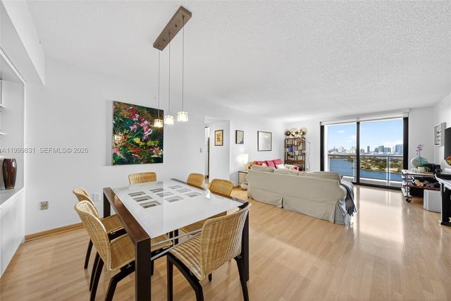 9 Island Ave 1906, Miami Beach, FL 33139