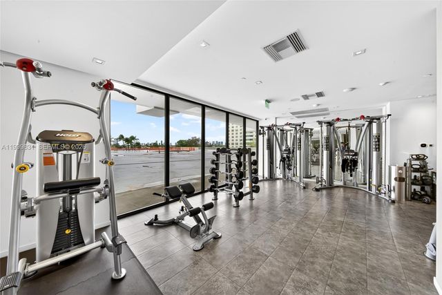 9 Island Ave 1906, Miami Beach, FL 33139