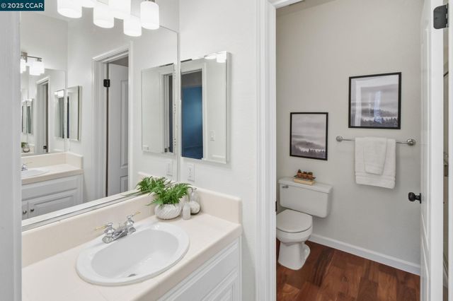 1975 Holly Creek Pl, Concord, CA 94521