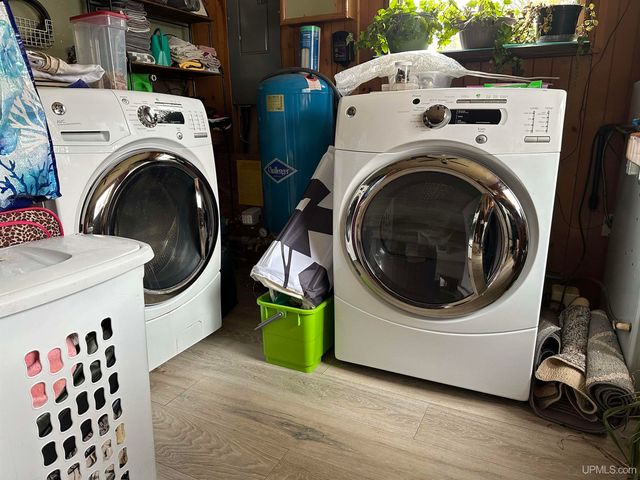 680 Johnson Road, Wakefield, MI 49968