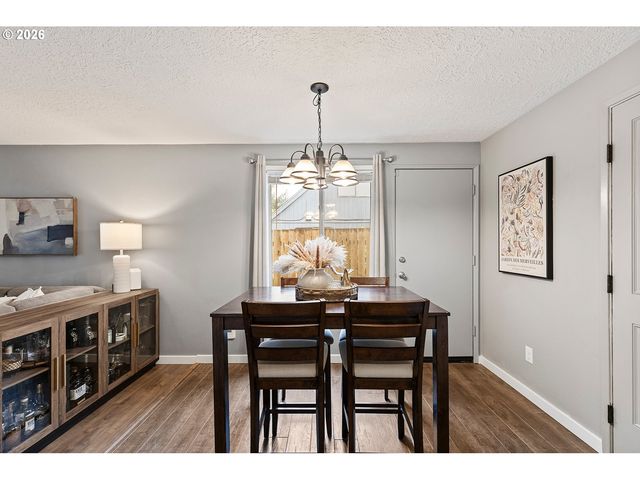 624 Sw 1ST Ct, Battle Ground, WA 98604