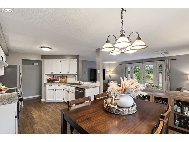 624 Sw 1ST Ct, Battle Ground, WA 98604