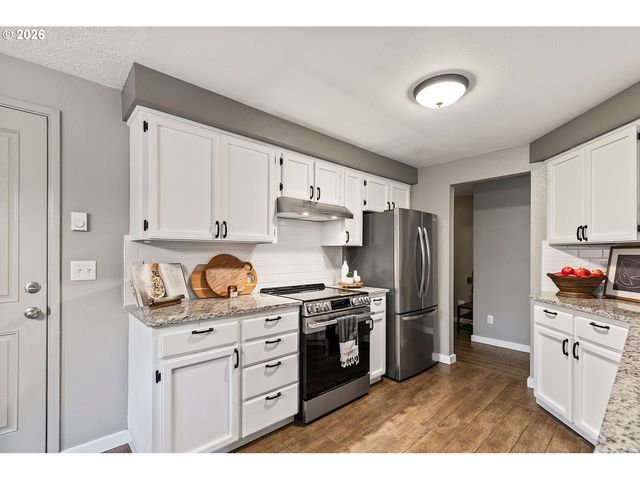 624 Sw 1ST Ct, Battle Ground, WA 98604