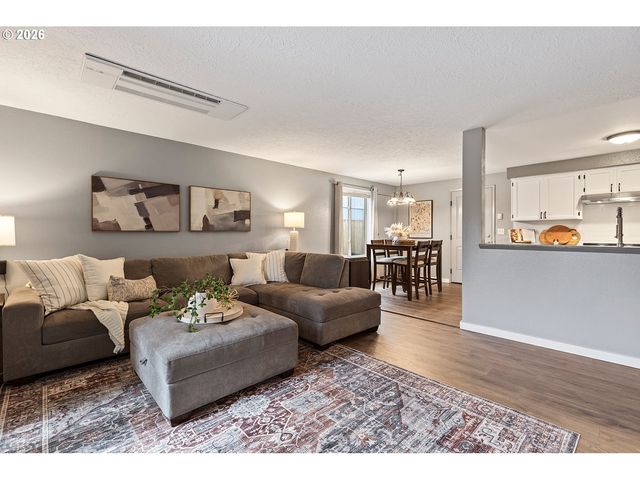 624 Sw 1ST Ct, Battle Ground, WA 98604