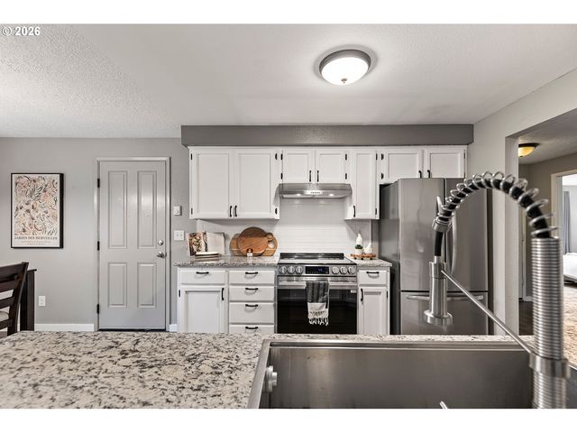 624 Sw 1ST Ct, Battle Ground, WA 98604