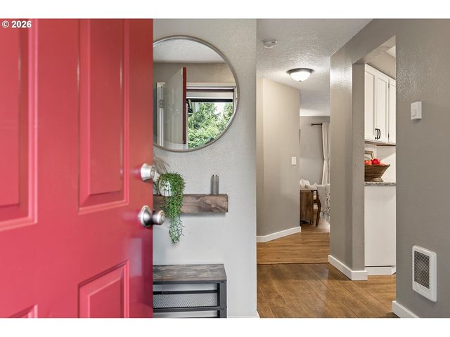 624 Sw 1ST Ct, Battle Ground, WA 98604