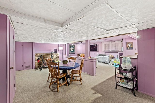 165 N 85th STREET, Wauwatosa, WI 53226