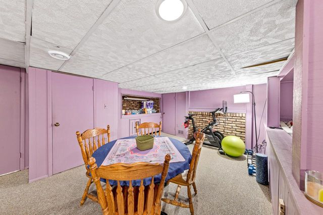 165 N 85th STREET, Wauwatosa, WI 53226