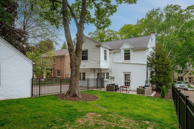 165 N 85th STREET, Wauwatosa, WI 53226