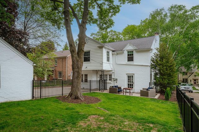 165 85th STREET, Wauwatosa, WI 53226