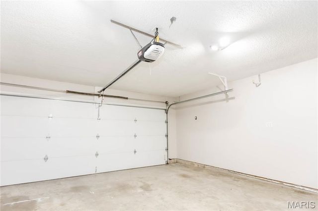 1973 Dogwood Trail, Collinsville, IL 62234