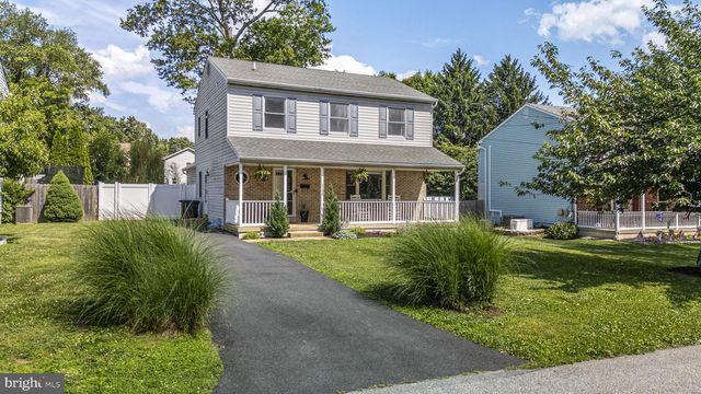 1140 VILLANOVA AVE, Swarthmore, PA 19081