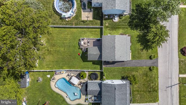 1140 VILLANOVA AVE, Swarthmore, PA 19081