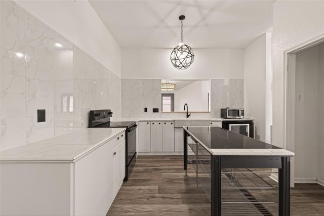 3517 Denio Drive, Houston, TX 77082