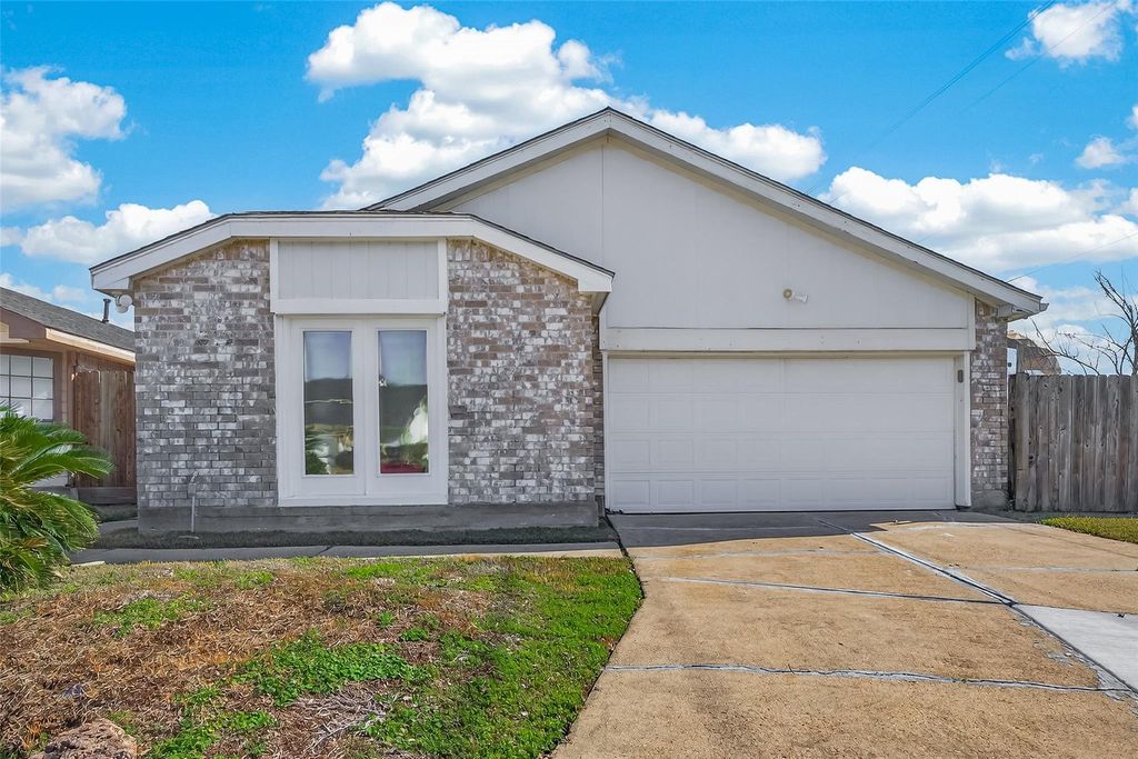 3517 Denio Drive, Houston, TX 77082