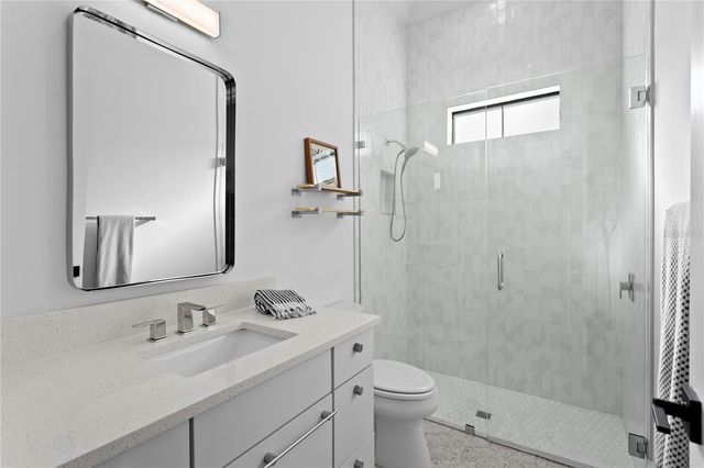 4304 W JETTON AVENUE, Tampa, FL 33629