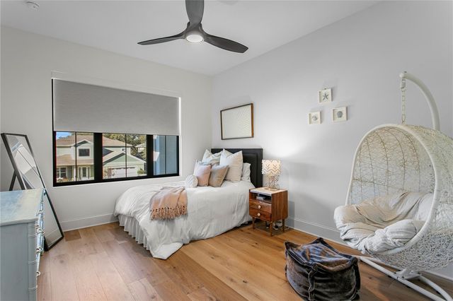 4304 W JETTON AVENUE, Tampa, FL 33629