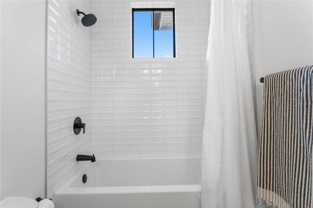 4304 W JETTON AVENUE, Tampa, FL 33629