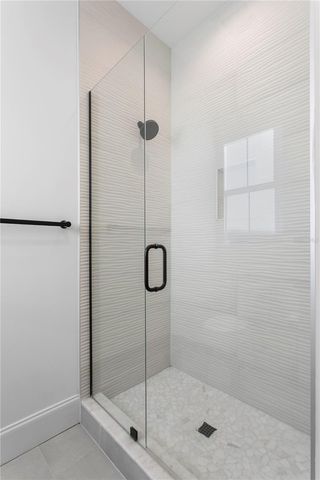 4304 W JETTON AVENUE, Tampa, FL 33629