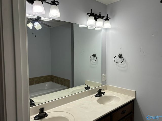 27846 Phillip Wagnon Drive, Athens, AL 35613
