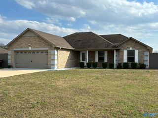 27846 Phillip Wagnon Drive, Athens, AL 35613