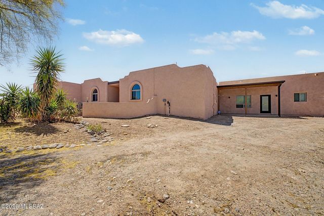 701 E Vía Entrada, Tucson, AZ 85718
