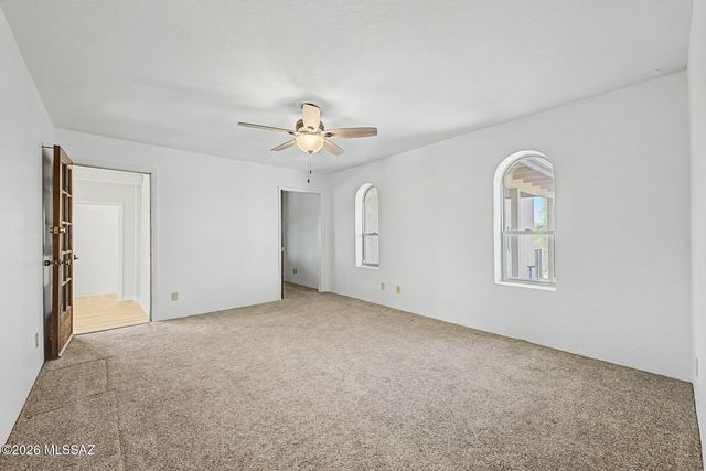 701 E Vía Entrada, Tucson, AZ 85718