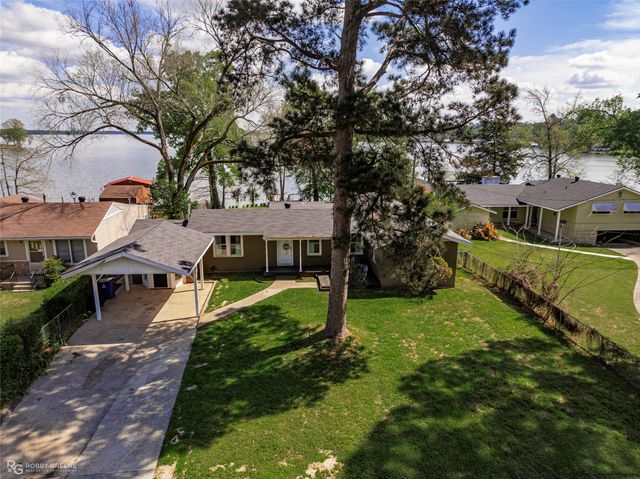 7204 S Lakeshore Drive, Shreveport, LA 71119