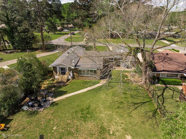 7204 S Lakeshore Drive, Shreveport, LA 71119