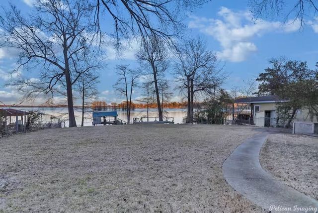 7204 S Lakeshore Drive, Shreveport, LA 71119