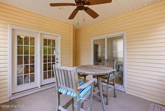 714 E Pipers Glen, Shallotte, NC 28470