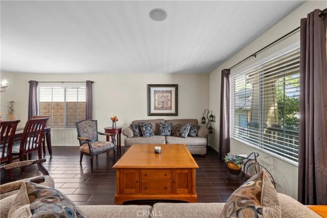 32810 The Old Road, Castaic, CA 91384
