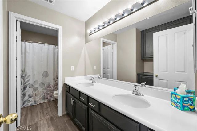 32810 The Old Road, Castaic, CA 91384