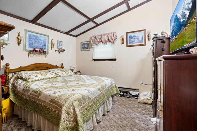 886 Hart Circle, Noel, MO 64854