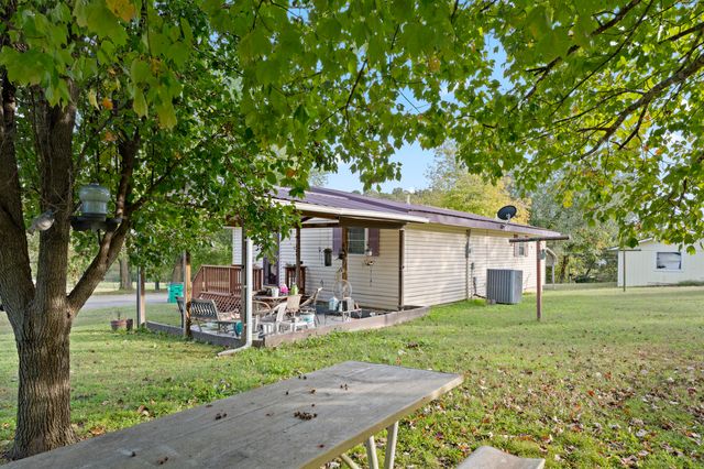 886 Hart Circle, Noel, MO 64854