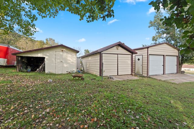 886 Hart Circle, Noel, MO 64854