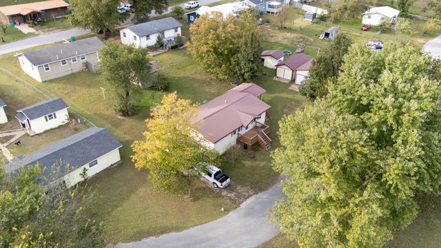 886 Hart Circle, Noel, MO 64854